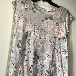 Floral top